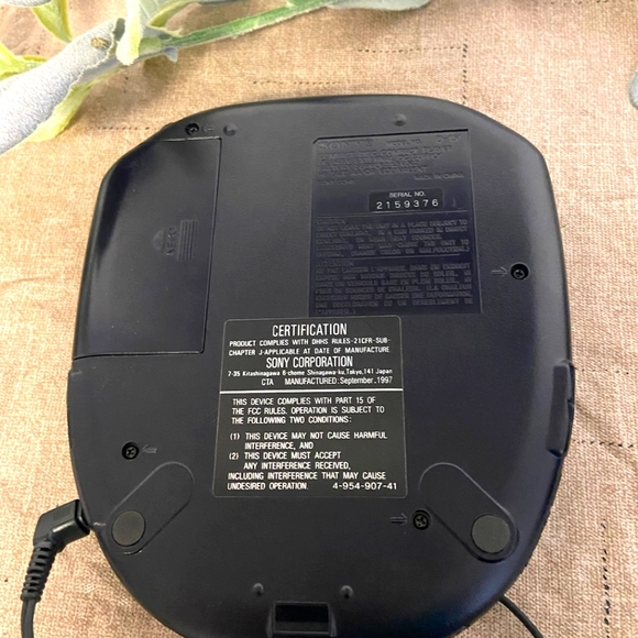 Vintage 1997" Sony Discman Digital Mage Bass CD Player - Picture 5 of 10